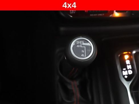 Used 2020 Jeep Wrangler Unlimited Rubicon AWD/4WD image 25