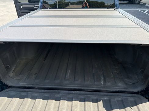 Used 2019 RAM 1500 Laramie AWD/4WD image 13