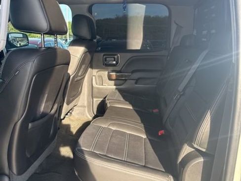Used 2015 GMC Sierra 1500 Denali w/ Driver Alert Package image 6