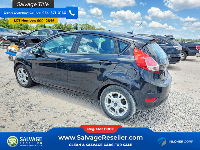 Used 2014 Ford Fiesta SE FWD image 3