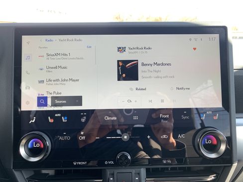 Certified 2026 Lexus GX 550 w/ Accessory Package (2T) image 23