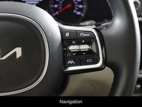 Used 2023 Kia Sorento S w/ Panoramic Sunroof Package FWD image 10