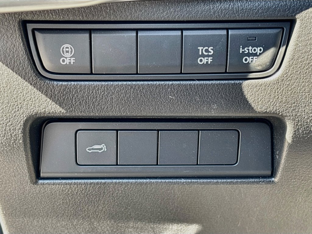 Certified 2024 MAZDA CX-90 3.3 Turbo w/ Preferred Plus AWD/4WD image 10