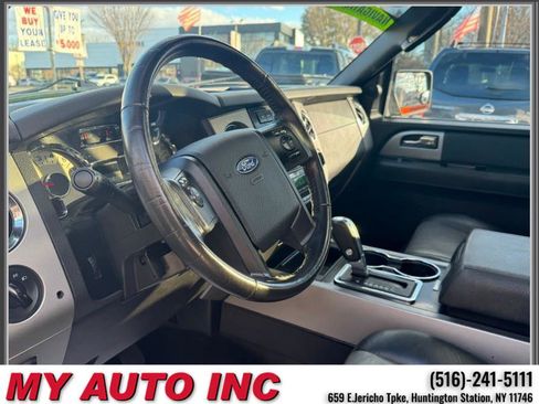 Used 2011 Ford Expedition XLT w/ 203A Rapid Spec Order Code image 22