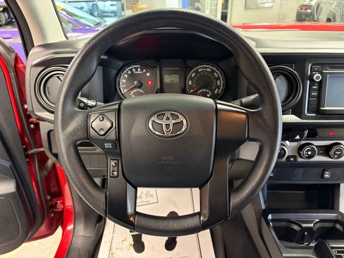 Used 2017 Toyota Tacoma SR w/ Tow Package AWD/4WD image 9