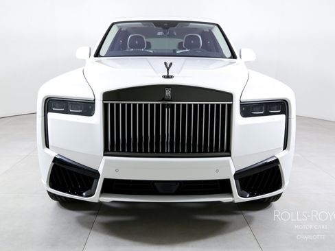 New 2026 Rolls-Royce Cullinan Black Badge AWD/4WD image 7