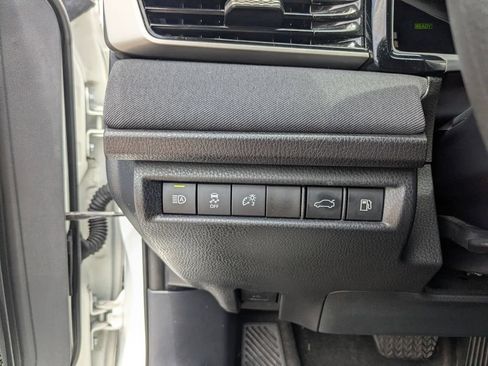 Used 2025 Toyota Camry LE FWD image 16