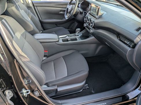 Used 2024 Nissan Sentra SV image 32