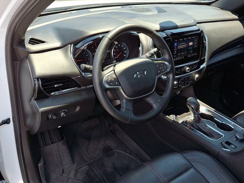 Used 2023 Chevrolet Traverse RS w/ LPO, Floor Liner Package AWD/4WD image 25