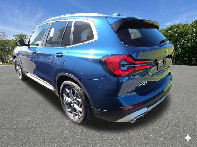 Used 2023 BMW X3 xDrive30i w/ Convenience Package AWD/4WD image 6