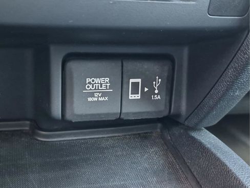 Used 2020 Honda Ridgeline Sport image 30