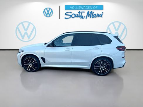 Used 2025 BMW X5 M60i w/ Climate Comfort Package image 4