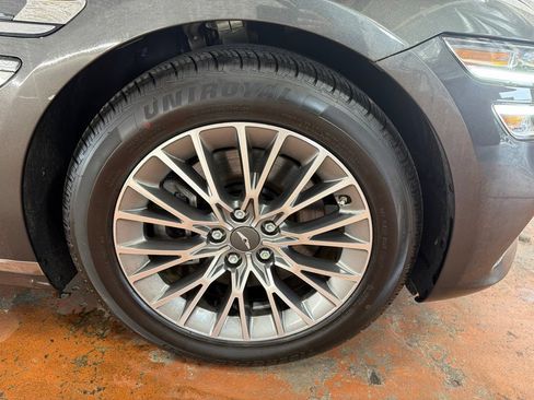 Used 2023 Genesis G80 2.5T AWD/4WD image 10