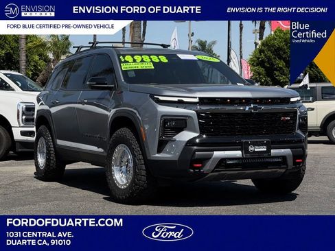 Used 2025 Chevrolet Traverse Z71 w/ Enhanced Driving Package AWD/4WD image 1