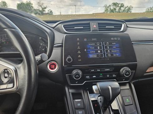Used 2018 Honda CR-V Touring image 17