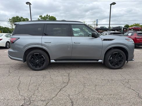Used 2026 INFINITI QX80 4WD w/ Sport Exterior Package image 6