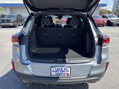 Used 2023 Chevrolet TrailBlazer RS w/ Convenience Package image 28