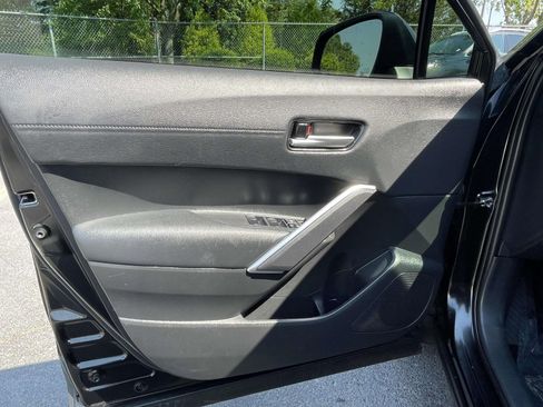 Used 2024 Toyota Corolla Cross XSE w/ Convenience Package AWD/4WD image 21