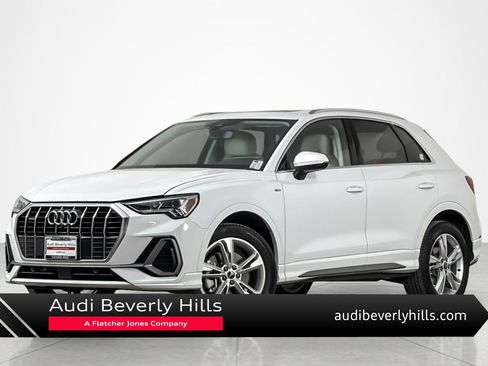 Used 2024 Audi Q3 2.0T Premium Plus AWD/4WD image 1