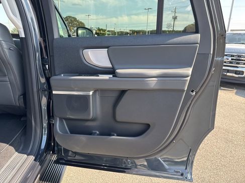 New 2025 Ford Expedition Max Active image 21