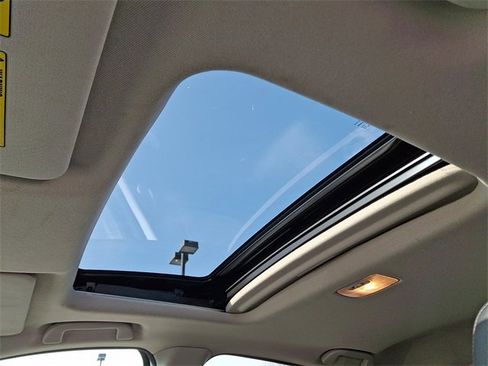 Used 2019 Honda HR-V EX-L image 14