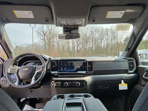 New 2026 Chevrolet Silverado 2500 LT image 24