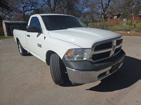 Used 2018 RAM 1500 Express RWD image 8