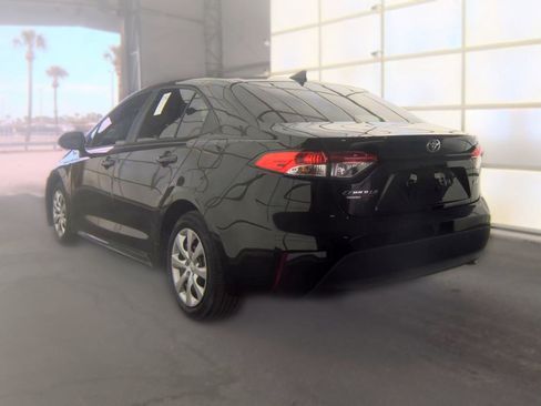 Used 2024 Toyota Corolla LE FWD image 6