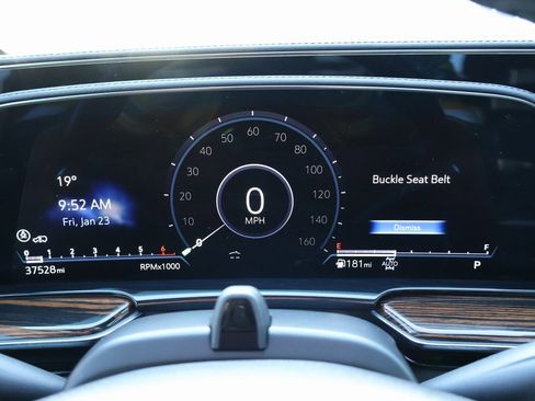 Certified 2023 Cadillac Escalade ESV Premium Luxury w/ Performance Package image 20