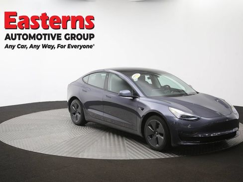 Used 2023 Tesla Model 3 Standard Range RWD image 45