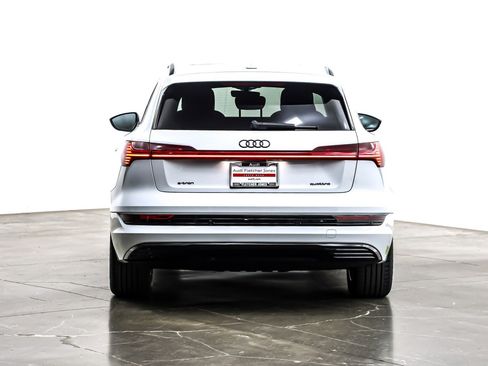 Used 2023 Audi e-tron Premium w/ Convenience Plus Package image 5