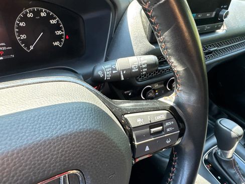 Used 2025 Honda HR-V Sport image 19