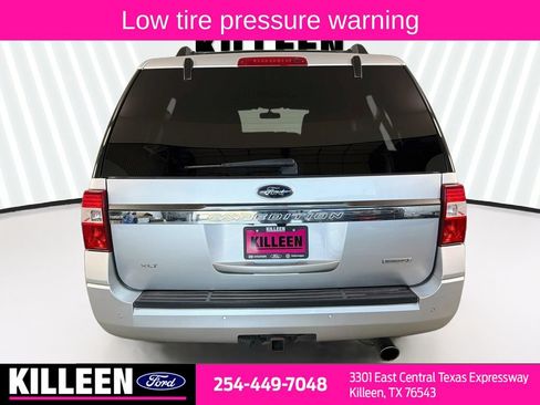 Used 2017 Ford Expedition EL XLT RWD image 8