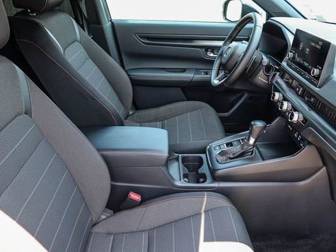 Used 2025 Honda CR-V Sport image 18