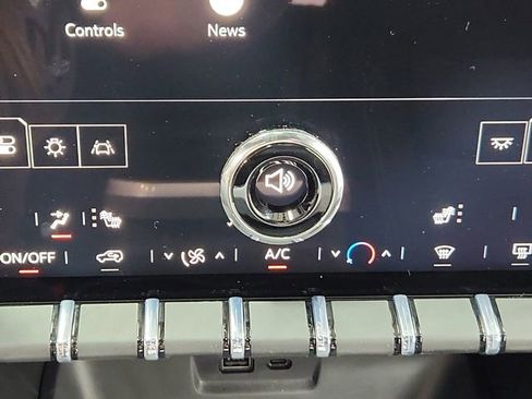 New 2026 GMC Terrain Elevation image 29