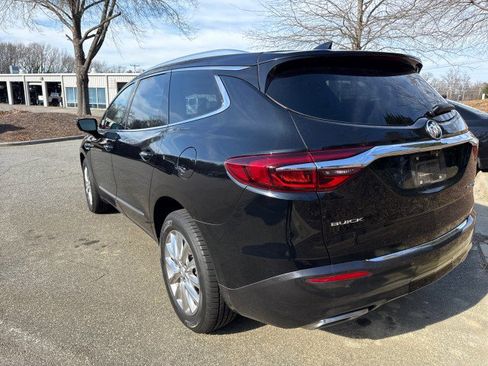 Used 2018 Buick Enclave Premium w/ Experience Buick Package image 5