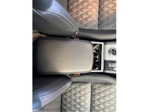 Used 2023 Mitsubishi Outlander SEL image 23