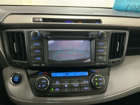 Used 2015 Toyota RAV4 Limited w/ Technology Package AWD/4WD image 30