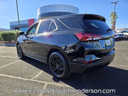 Used 2024 Chevrolet Equinox LS w/ LS Convenience Package image 4