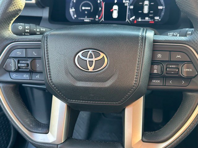 Used 2025 Toyota 4Runner TRD Sport Premium AWD/4WD image 13