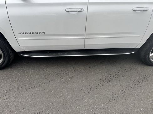 Used 2017 Chevrolet Suburban Premier image 17