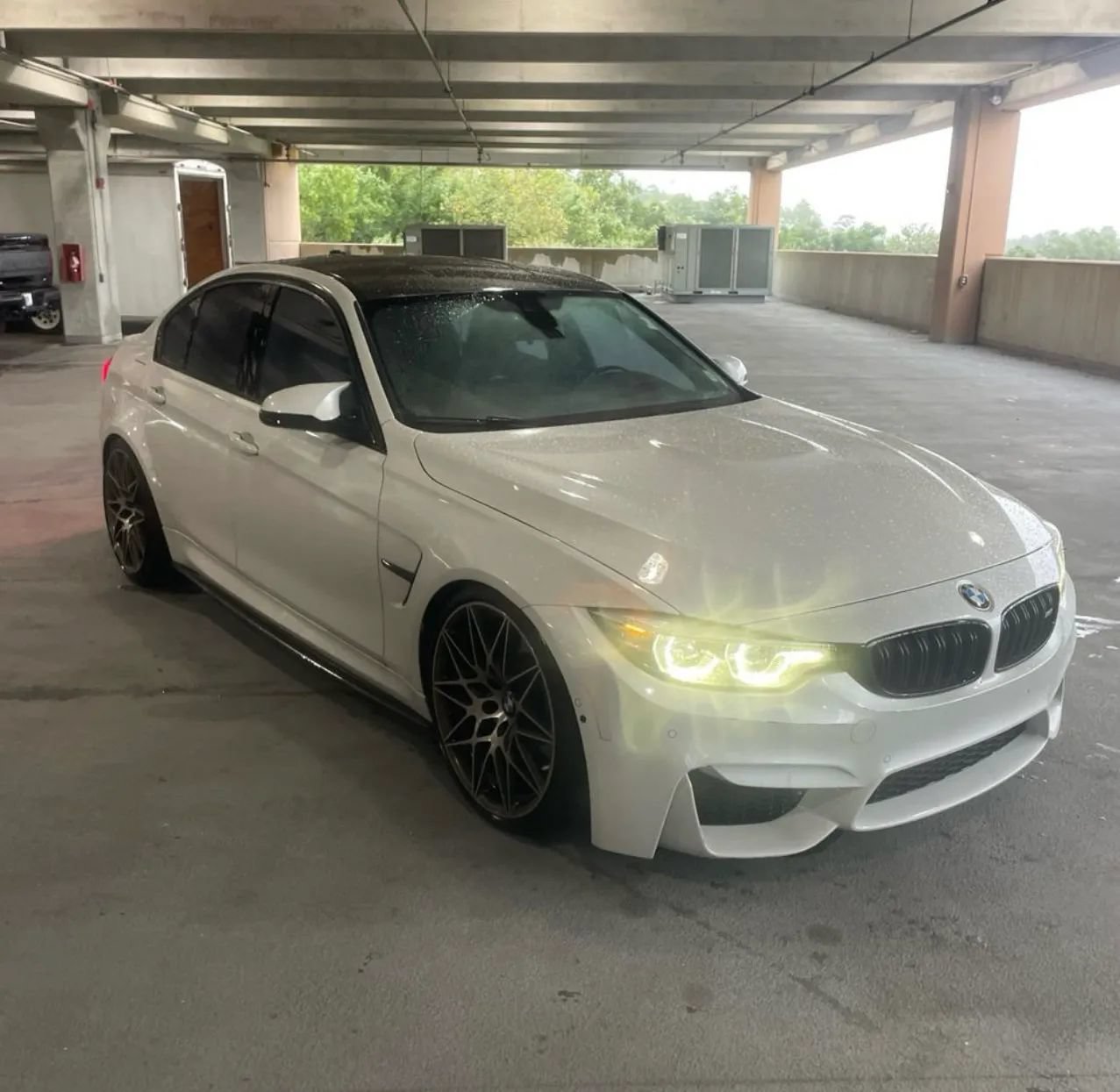 Used 2018 BMW M3 CS RWD image 6