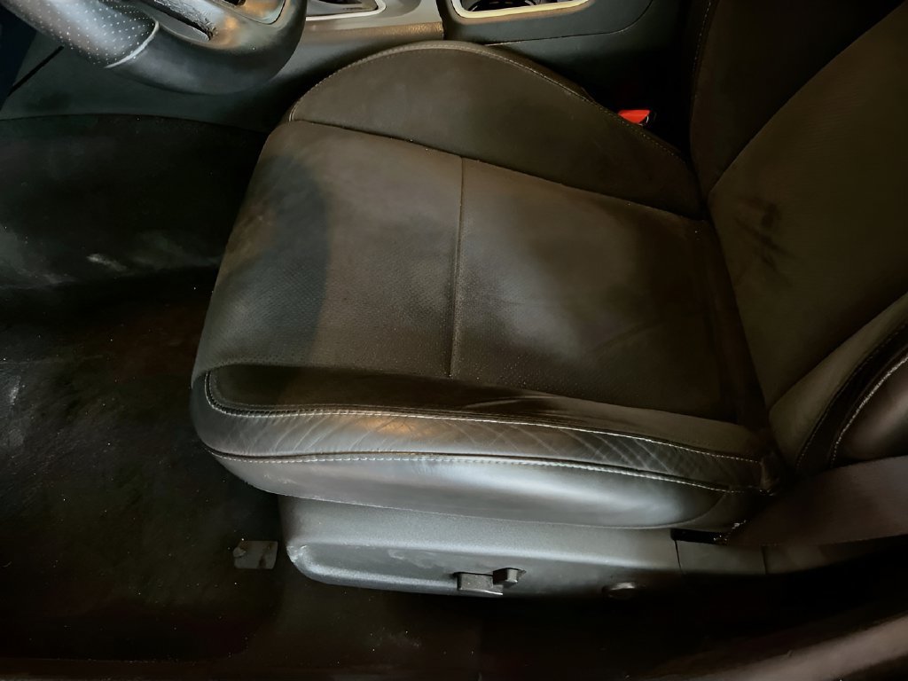 Used 2022 Dodge Charger Scat Pack RWD image 19