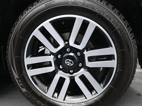 Used 2023 Toyota 4Runner Limited image 11