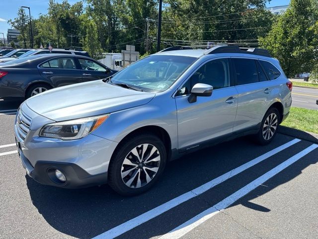Used 2015 Subaru Outback 2.5i Limited AWD/4WD image 11