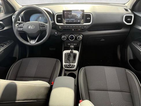 New 2026 Hyundai Venue SEL image 16
