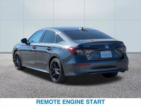 Used 2025 Honda Civic Sport image 9