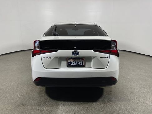 Certified 2019 Toyota Prius LE w/ Carpet Mat Package FWD image 4