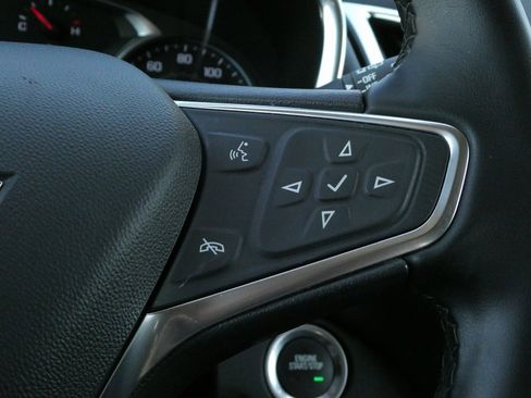 Used 2024 Chevrolet Equinox LT image 12