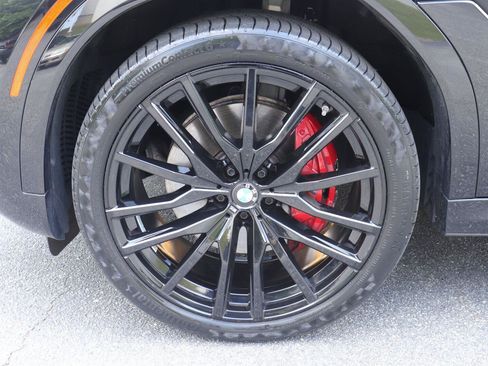 Used 2024 BMW X6 xDrive40i w/ Premium Package AWD/4WD image 40